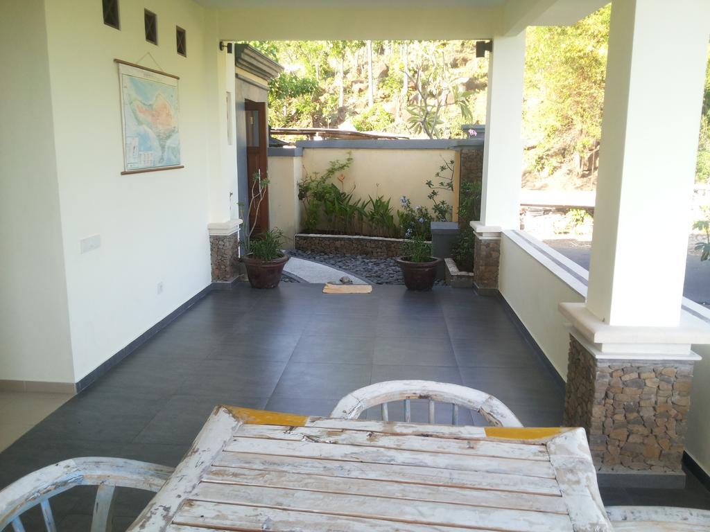 Fishermen'S Guesthouse Amed Quarto foto